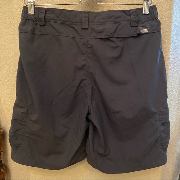 THE NORTH FACE Men Dark Gray Cargo Athletic Hiking Outdoor Shorts Size Small - Picture 4 of 8